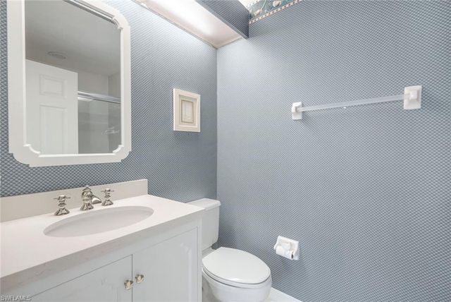 20090 Golden Panther DR 4, Estero, FL 33928