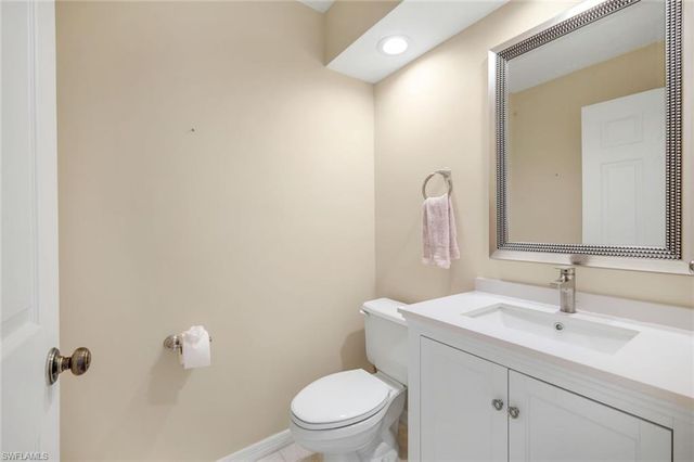 20090 Golden Panther DR 4, Estero, FL 33928
