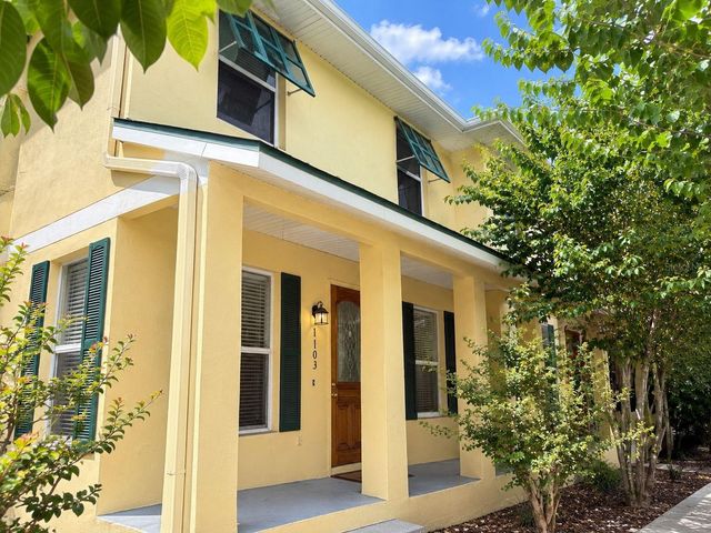 1103 ISLAMORADA LANE, Tampa, FL 33606