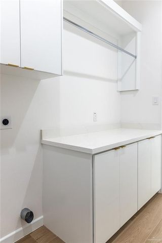 2909 N 51st Street, Mcallen, TX 78501