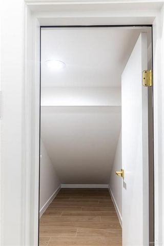 2909 N 51st Street, Mcallen, TX 78501