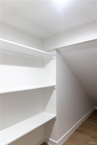 2909 N 51st Street, Mcallen, TX 78501