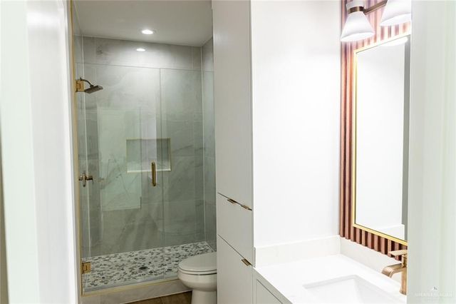 2909 N 51st Street, Mcallen, TX 78501