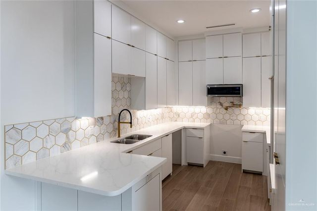 2909 N 51st Street, Mcallen, TX 78501