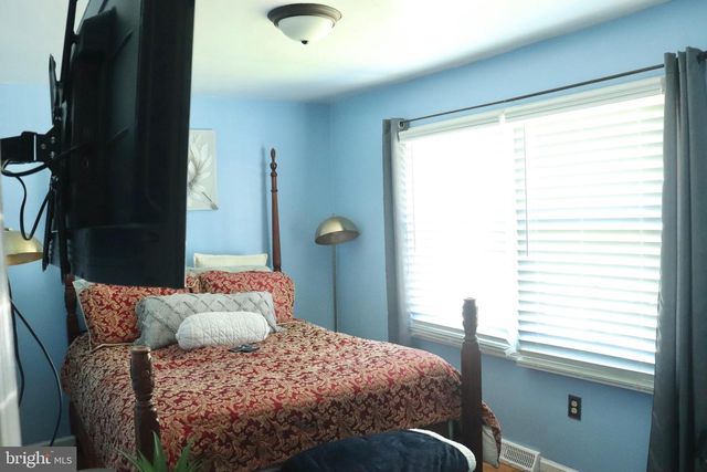 6317 HELLEN LEE DR, Clinton, MD 20735