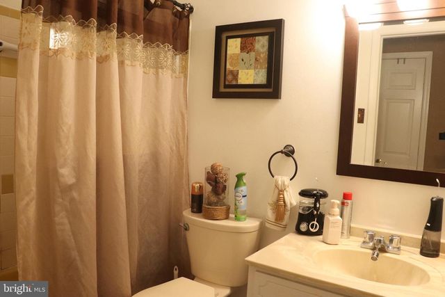 6317 HELLEN LEE DR, Clinton, MD 20735
