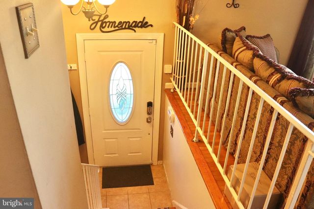 6317 HELLEN LEE DR, Clinton, MD 20735