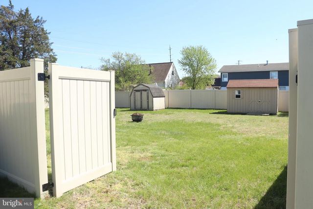 6317 HELLEN LEE DR, Clinton, MD 20735