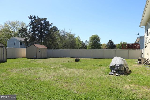 6317 HELLEN LEE DR, Clinton, MD 20735