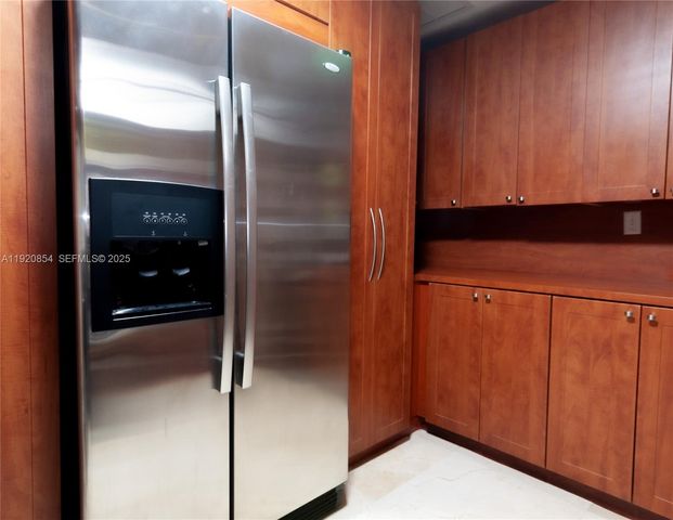 6384 SW 31st St, Miami, FL 33155