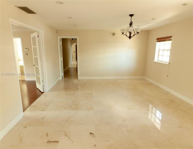 6384 SW 31st St, Miami, FL 33155