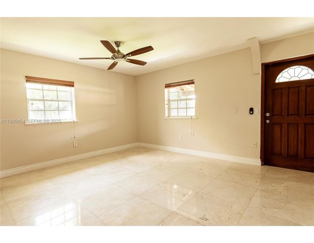 6384 SW 31st St, Miami, FL 33155