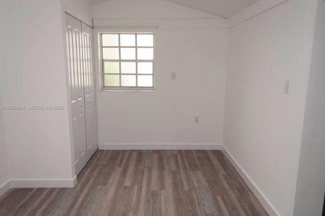 6384 SW 31st St, Miami, FL 33155