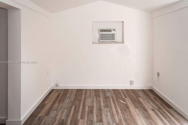 6384 SW 31st St, Miami, FL 33155