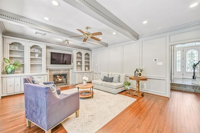 1210 Arbre Lane, Friendswood, TX 77546
