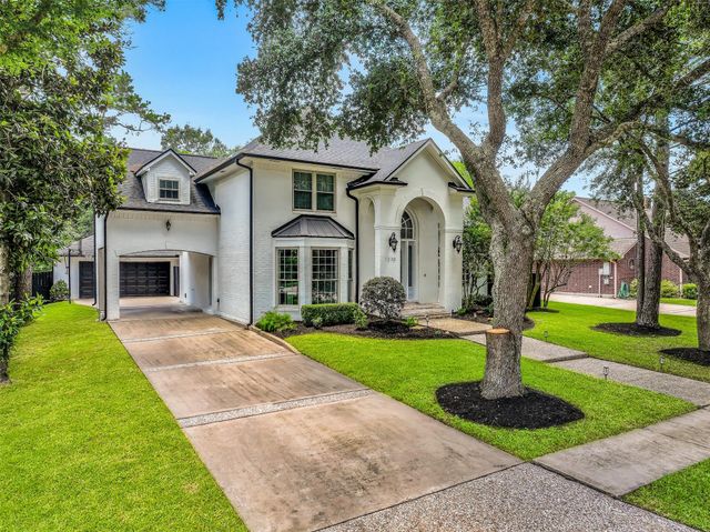 1210 Arbre Lane, Friendswood, TX 77546