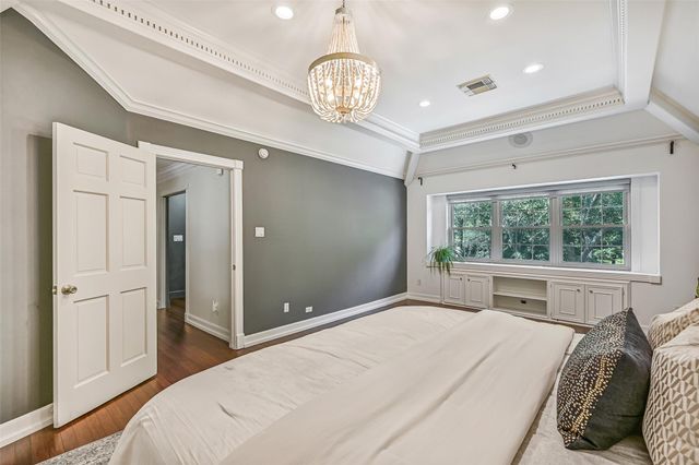 1210 Arbre Lane, Friendswood, TX 77546