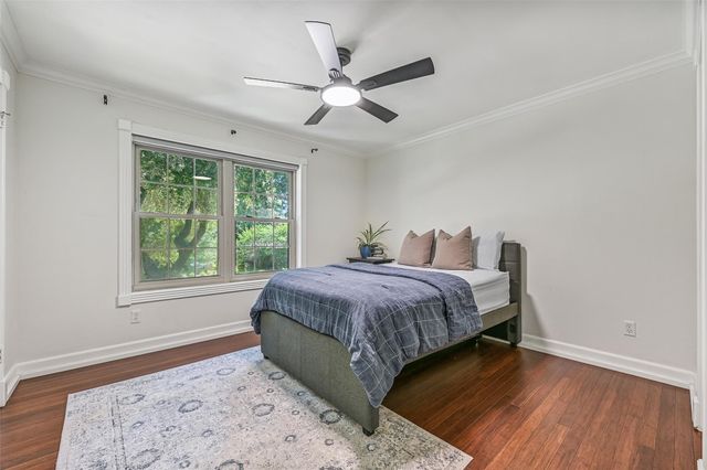 1210 Arbre Lane, Friendswood, TX 77546
