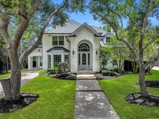 1210 Arbre Lane, Friendswood, TX 77546
