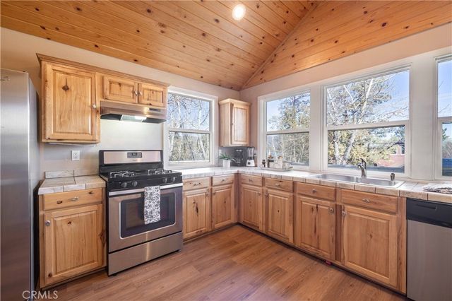 40177 Lakeview, Big Bear Lake, CA 92315