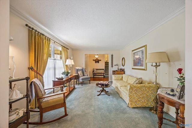 1301 Hiwan Trail, Huntsville, AL 35802