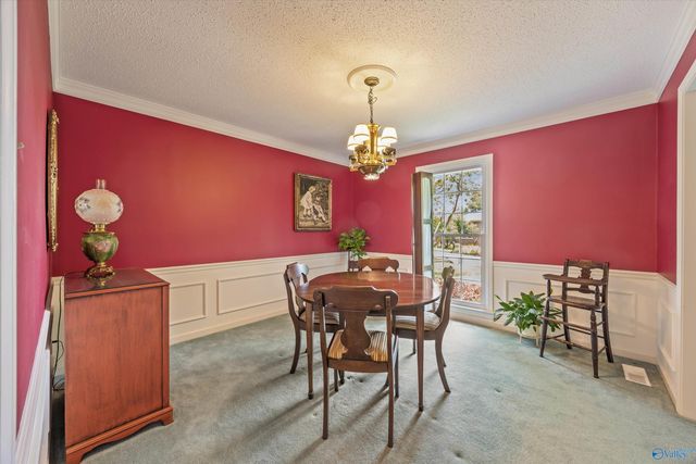 1301 Hiwan Trail, Huntsville, AL 35802