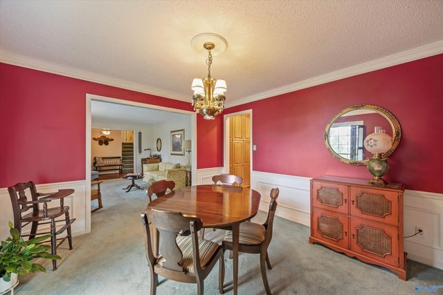 1301 Hiwan Trail, Huntsville, AL 35802