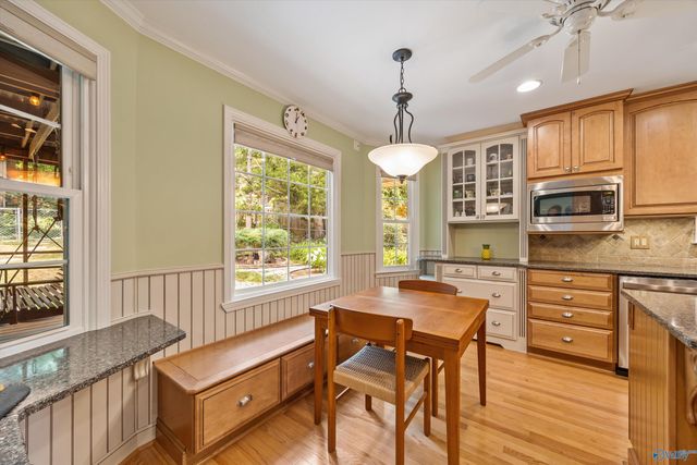 1301 Hiwan Trail, Huntsville, AL 35802