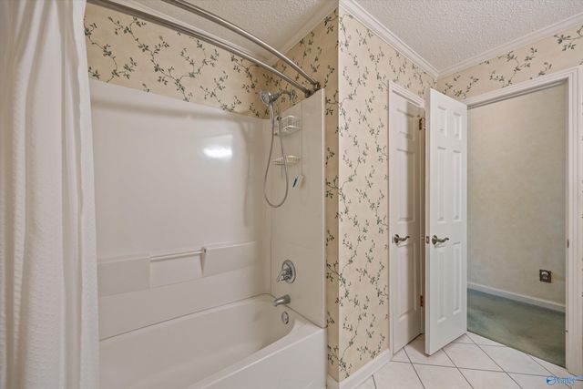 1301 Hiwan Trail, Huntsville, AL 35802