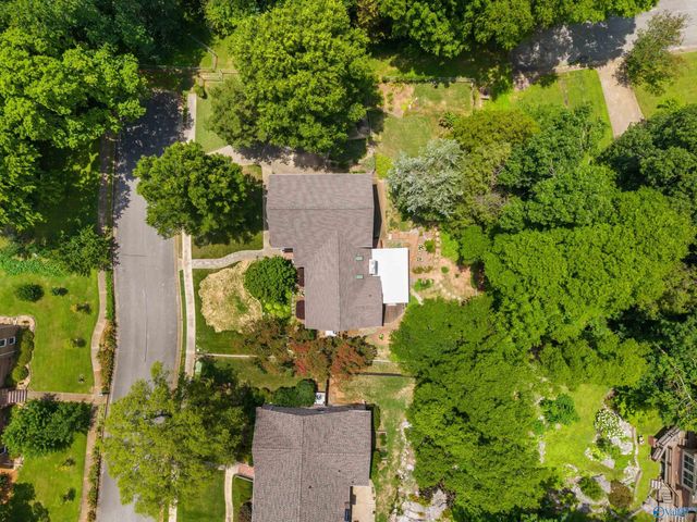 1301 Hiwan Trail, Huntsville, AL 35802