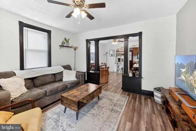 22 WARREN, Fountain Hill, PA 18015