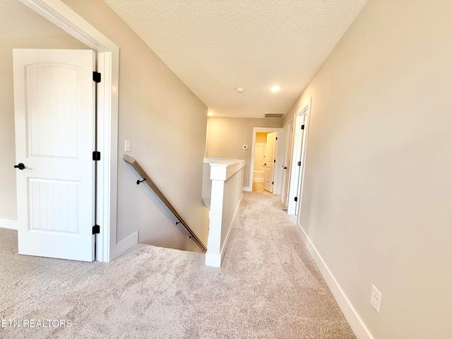 3213 Song Sparrow Drive, Maryville, TN 37803