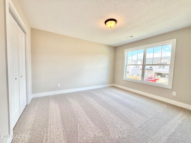 3213 Song Sparrow Drive, Maryville, TN 37803