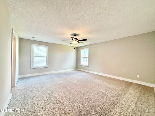 3213 Song Sparrow Drive, Maryville, TN 37803