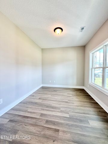 3213 Song Sparrow Drive, Maryville, TN 37803