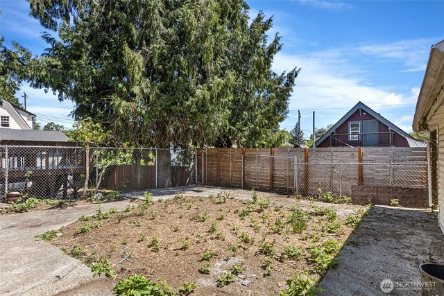 8614 Renton Avenue S, Seattle, WA 98118