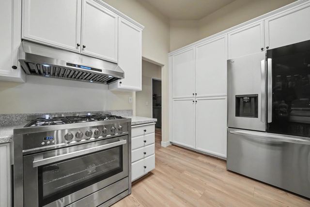 722 Fairway Dr, Ione, CA 95640