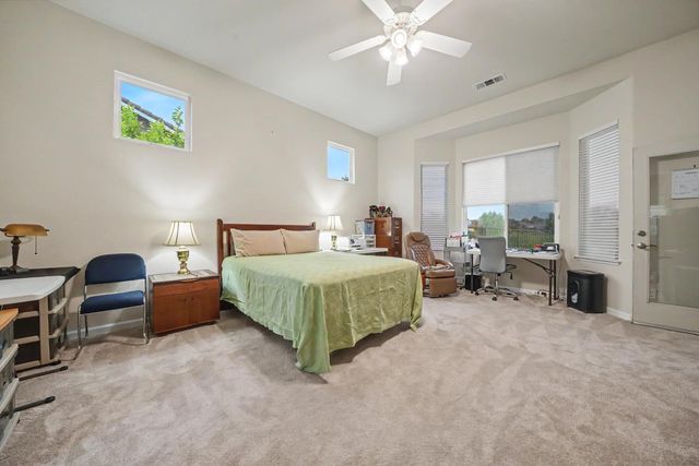 722 Fairway Dr, Ione, CA 95640