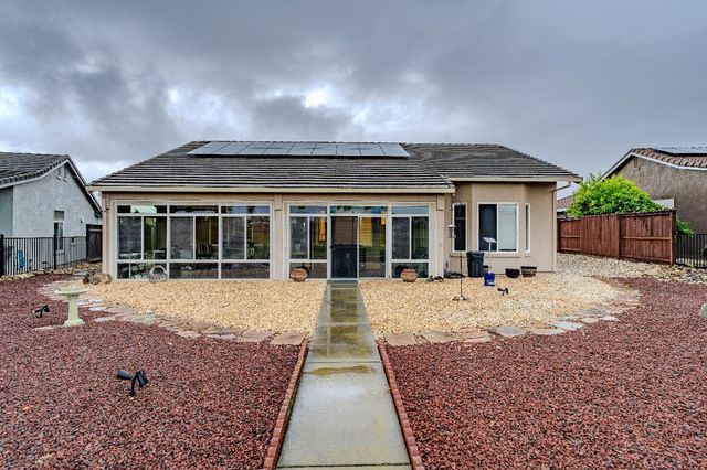 722 Fairway Dr, Ione, CA 95640