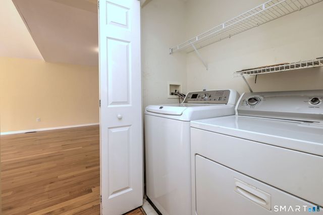 65 Elizabeth Circle 65, Newtown, CT 06482