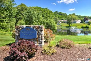 65 Elizabeth Circle 65, Newtown, CT 06482
