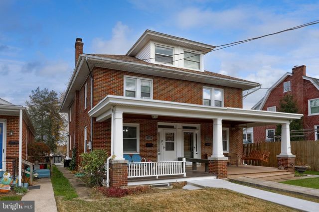 107 W SUNSET AVE, Ephrata, PA 17522