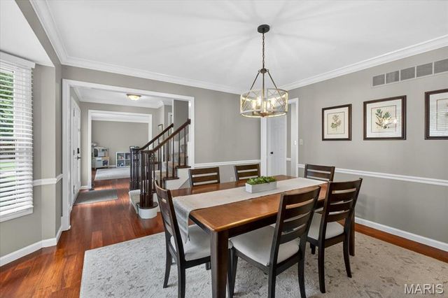 14852 Greenleaf Valley Drive, Chesterfield, MO 63017