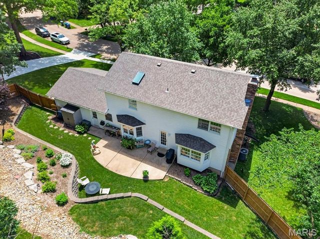 14852 Greenleaf Valley Drive, Chesterfield, MO 63017