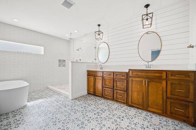 2326 Loxley Dr, Corpus Christi, TX 78415