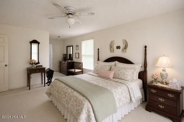 33 Shadow Lane, Whispering Pines, NC 28327