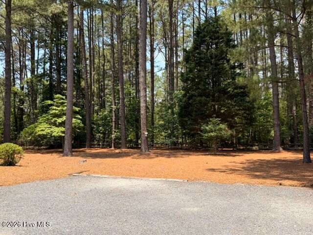 33 Shadow Lane, Whispering Pines, NC 28327