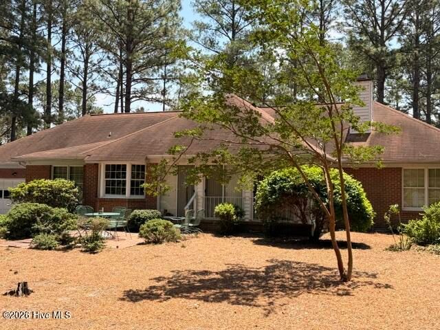 33 Shadow Lane, Whispering Pines, NC 28327