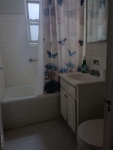 30-51 Hobart Street 4-G, Woodside, NY 11377