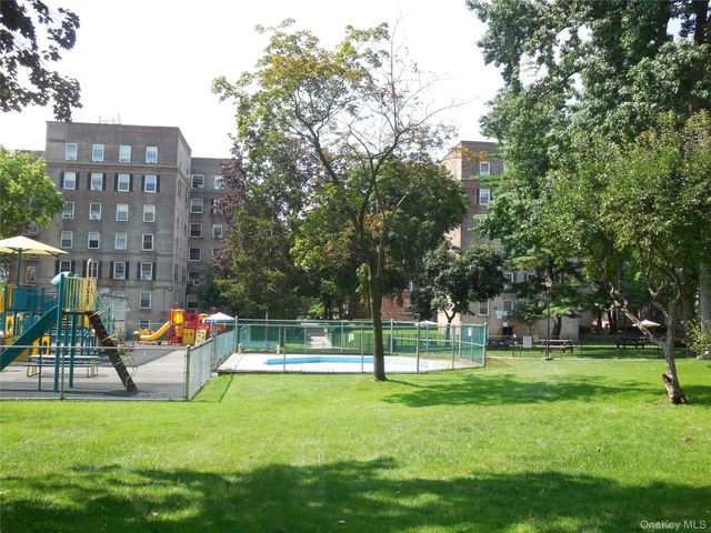 30-51 Hobart Street 4-G, Woodside, NY 11377